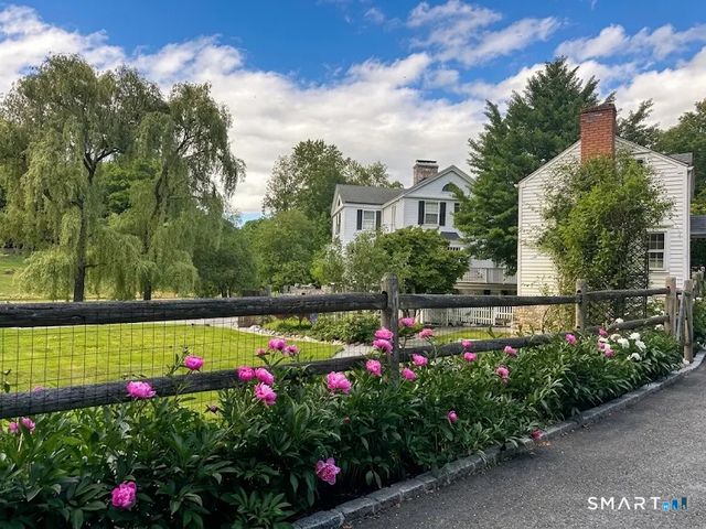 351 Erskine Road, Stamford, CT 06903