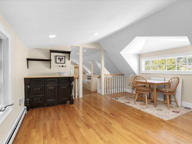 6 Brewer Way, Hingham, MA 02043