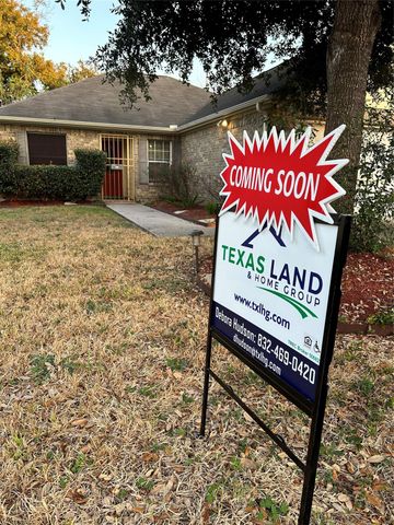 8421 Lawler Street, Houston, TX 77051