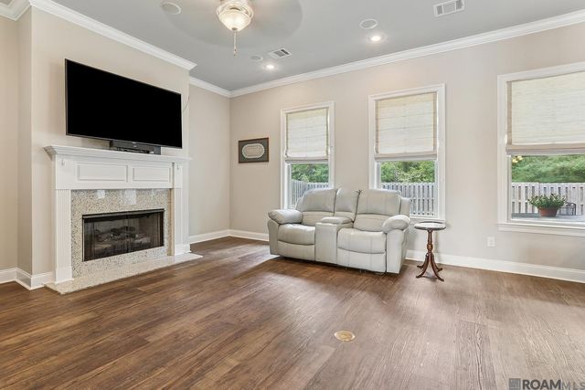 16035 Greycliff Ave, Pride, LA 70770