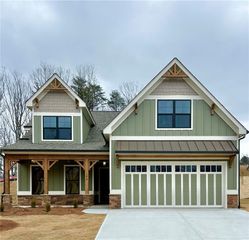 108 Cherokee Cove, Waleska, GA 30183