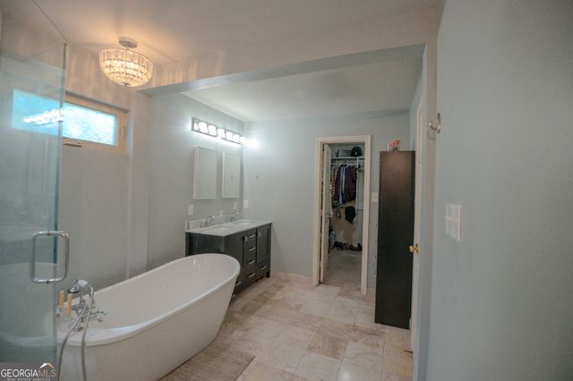 82 Golden Grove Lane, Richmond Hill, GA 31324