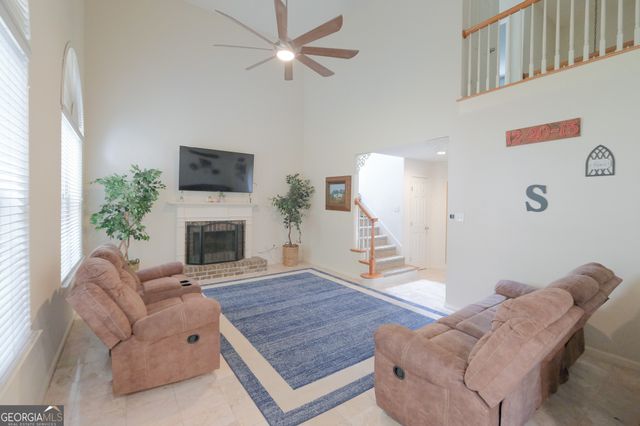 82 Golden Grove Lane, Richmond Hill, GA 31324