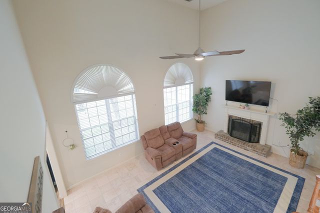 82 Golden Grove Lane, Richmond Hill, GA 31324