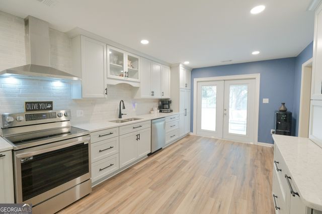 82 Golden Grove Lane, Richmond Hill, GA 31324