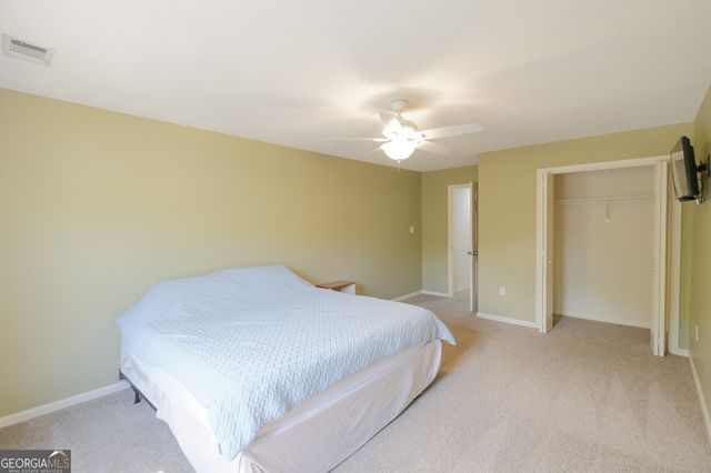 82 Golden Grove Lane, Richmond Hill, GA 31324