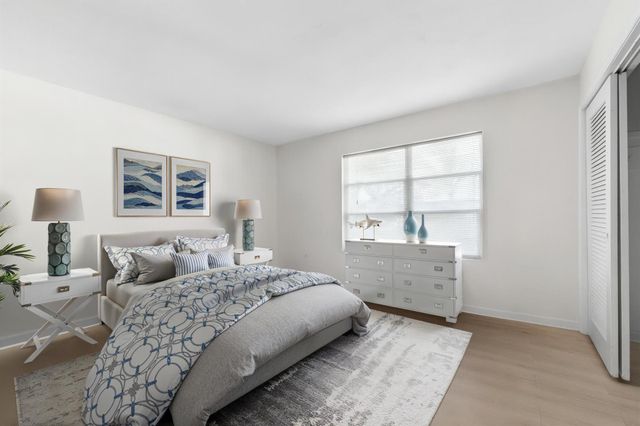 3211 Karen Drive, Delray Beach, FL 33483