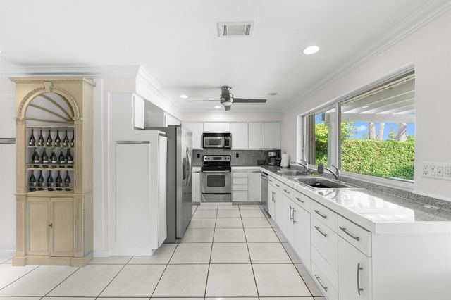 3211 Karen Drive, Delray Beach, FL 33483