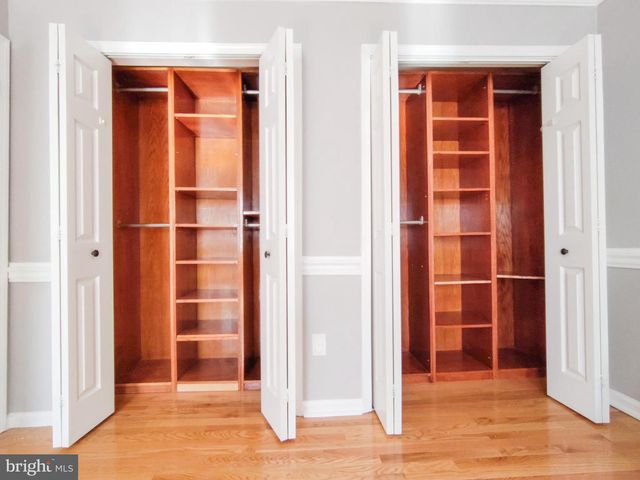 9513 CHERRY OAK CT, Burke, VA 22015