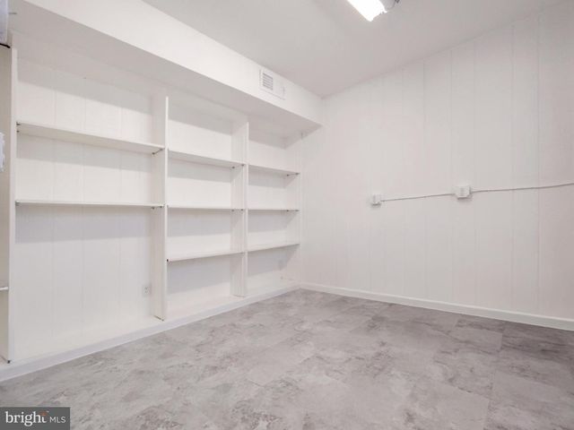 9513 CHERRY OAK CT, Burke, VA 22015