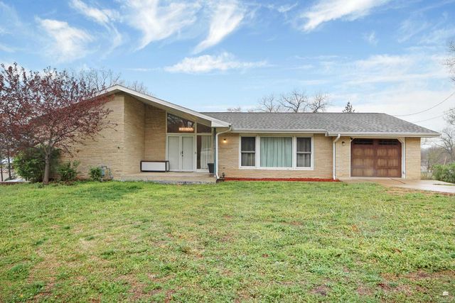 1541 Hudson Avenue, Manhattan, KS 66503