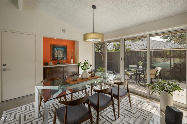 2065 Canyon Close Road, Pasadena, CA 91107