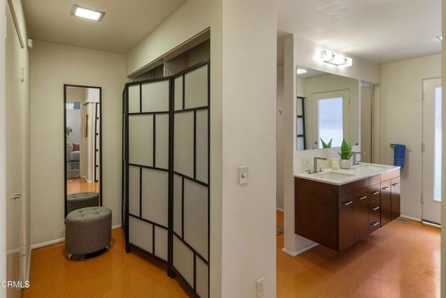 2065 Canyon Close Road, Pasadena, CA 91107