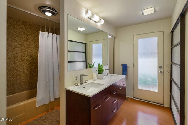 2065 Canyon Close Road, Pasadena, CA 91107