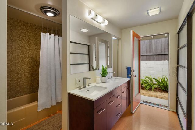 2065 Canyon Close Road, Pasadena, CA 91107