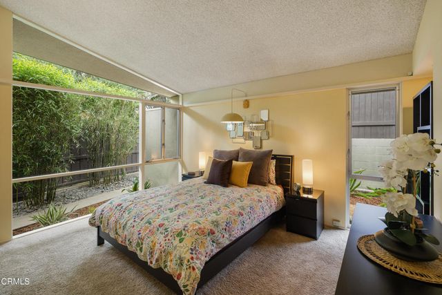 2065 Canyon Close Road, Pasadena, CA 91107