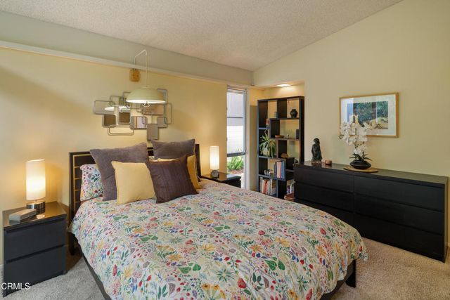 2065 Canyon Close Road, Pasadena, CA 91107