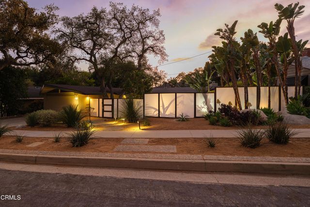 2065 Canyon Close Road, Pasadena, CA 91107