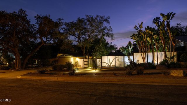 2065 Canyon Close Road, Pasadena, CA 91107