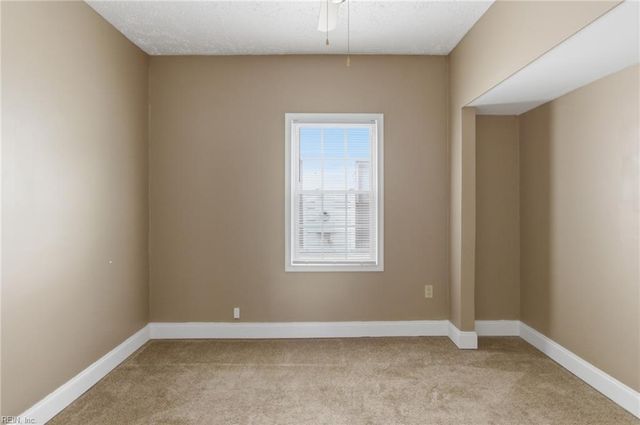 7 Central ST, Hampton, VA 23663