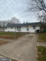 202 PRESIDENT DR, Dover, DE 19901