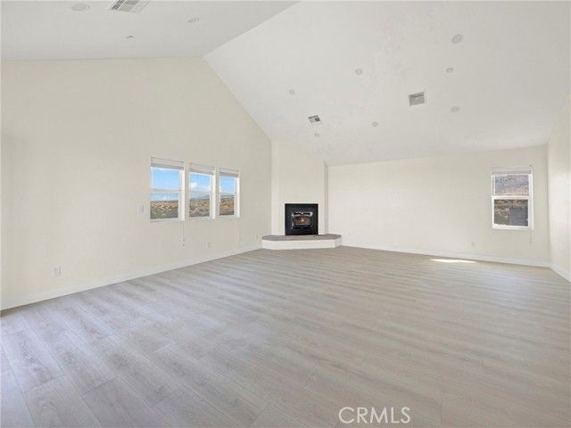 2575 Rale Drive, Palmdale, CA 93550