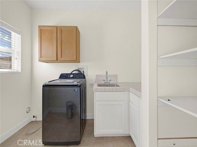 2575 Rale Drive, Palmdale, CA 93550