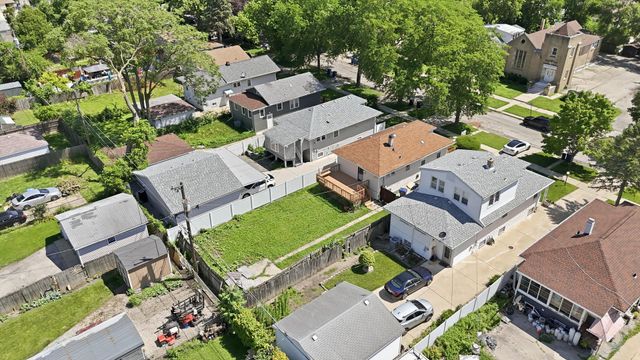 1426 S 18th Avenue, Maywood, IL 60153