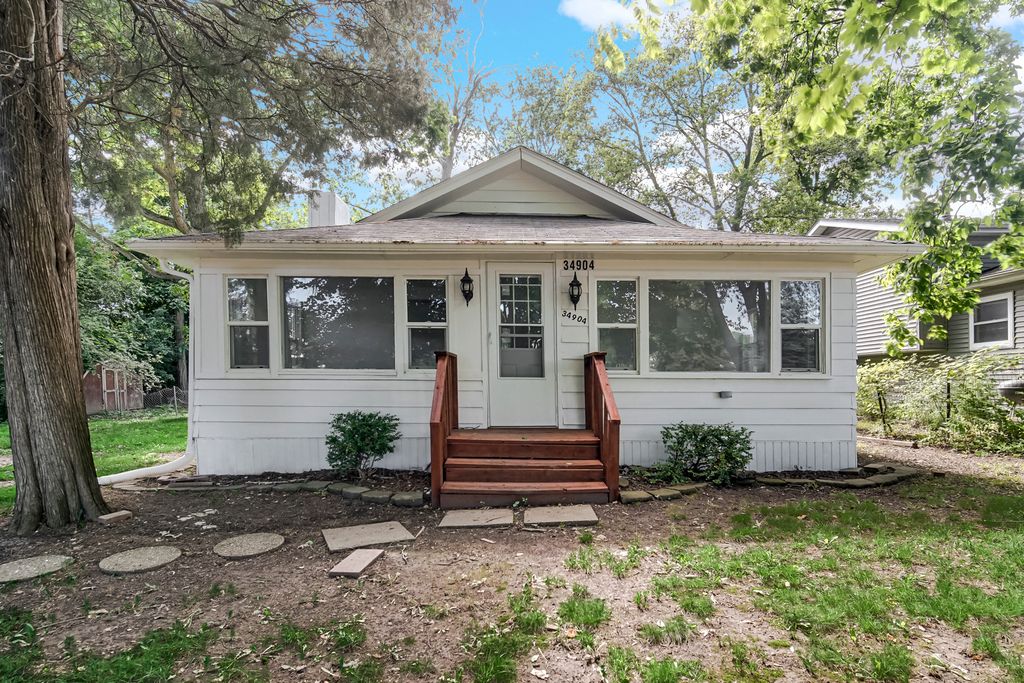 34904 N Carvis Drive, Lake Villa, IL 60046