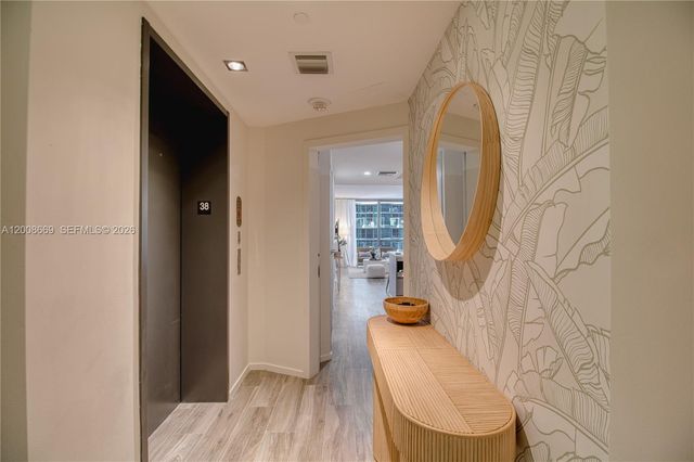 801 S Miami Ave 3808, Miami, FL 33130