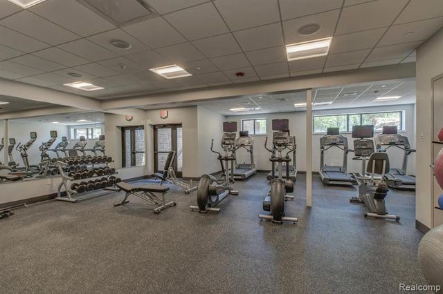 2910 Rayfield Avenue, Ann Arbor, MI 48105