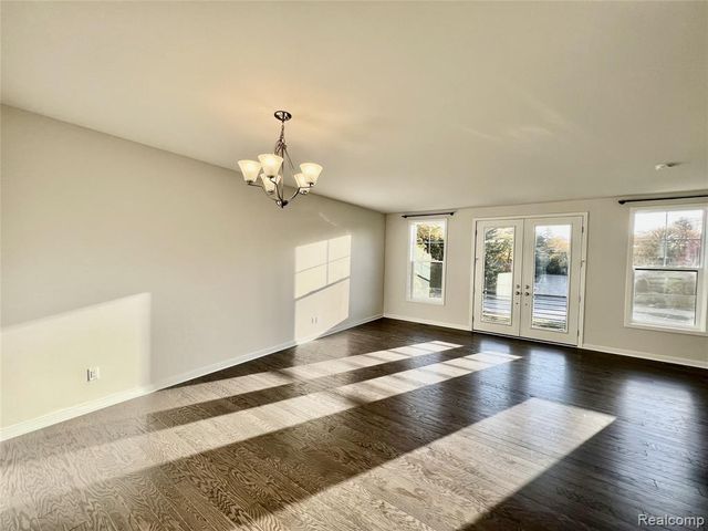 2910 Rayfield Avenue, Ann Arbor, MI 48105