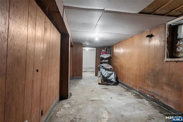 104 Wegman Parkway, Jersey City, NJ 07305