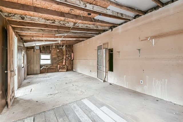 41414 S Brenda Lane, Magnolia, TX 77354