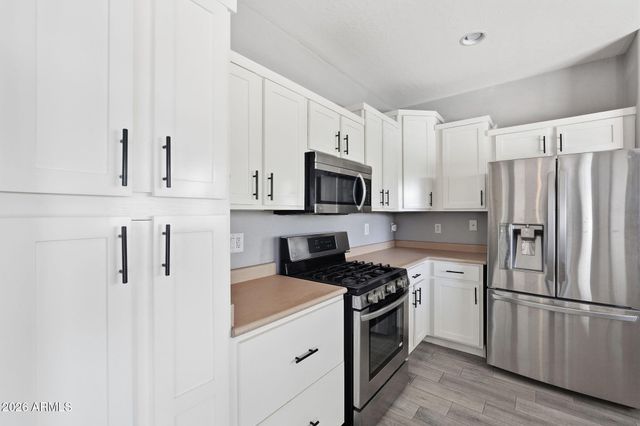 12825 W WHITTON Avenue, Avondale, AZ 85392