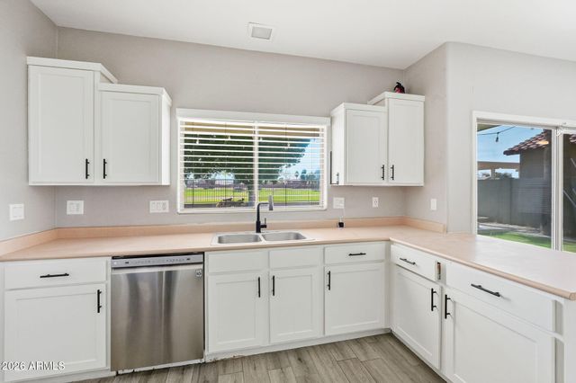 12825 W WHITTON Avenue, Avondale, AZ 85392