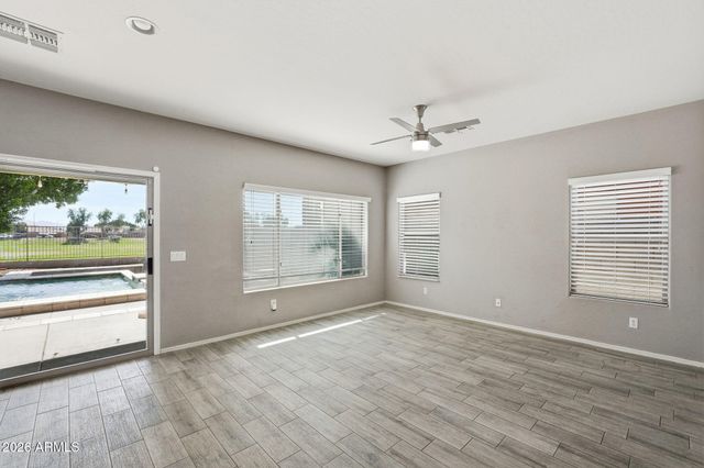 12825 W WHITTON Avenue, Avondale, AZ 85392