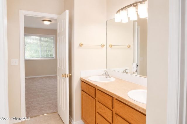31153 N 10th AVE, Spirit Lake, ID 83869