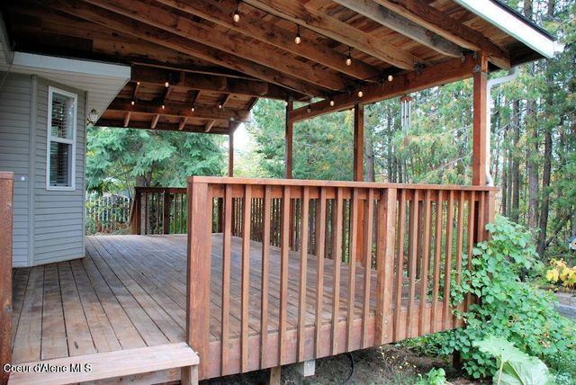 31153 N 10th AVE, Spirit Lake, ID 83869