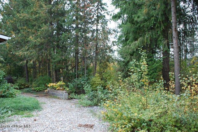 31153 N 10th AVE, Spirit Lake, ID 83869