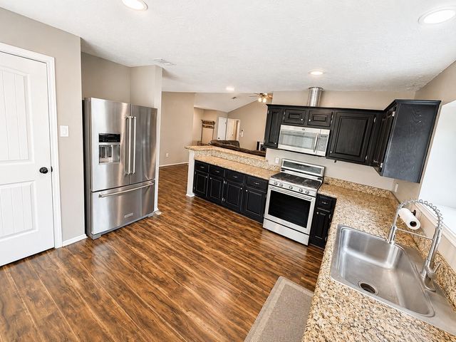1010 Mayweather Lane, Richmond, TX 77406