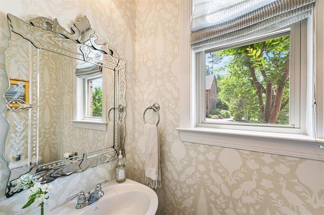 1085 Ashley Manor Drive, Roswell, GA 30075