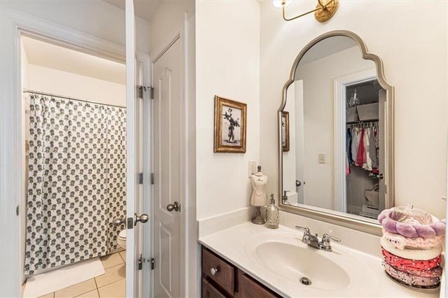 1085 Ashley Manor Drive, Roswell, GA 30075