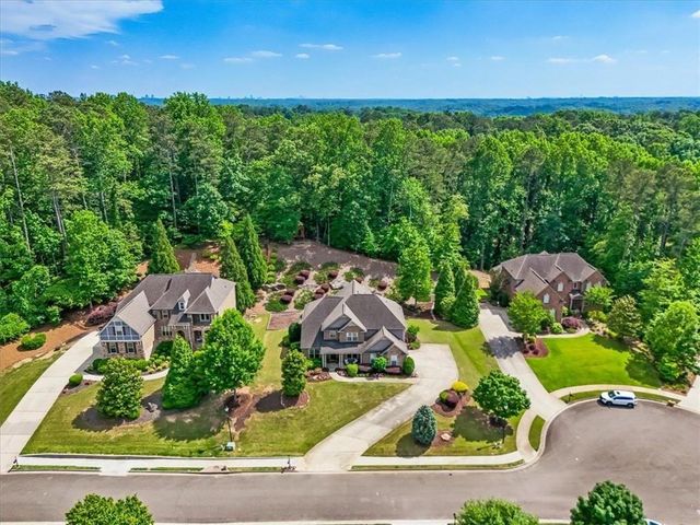 1085 Ashley Manor Drive, Roswell, GA 30075