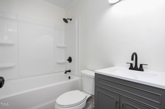 1322 Elm Street, Burlington, NC 27217