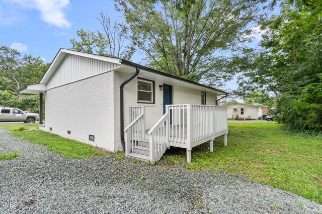 1322 Elm Street, Burlington, NC 27217