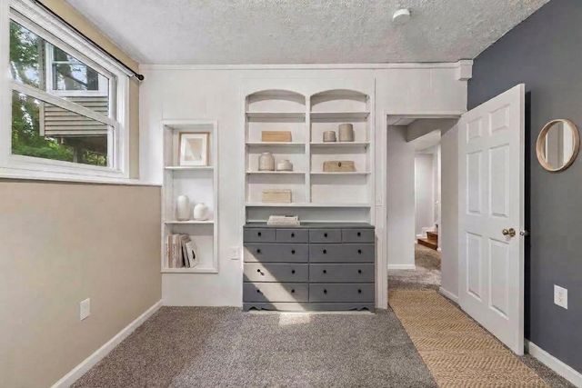 3260 Snelling Avenue N, Arden Hills, MN 55112
