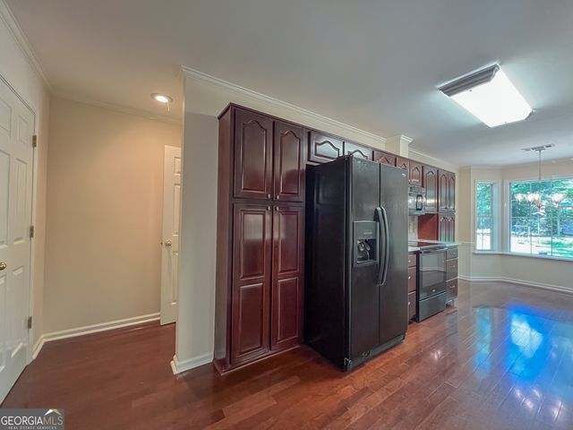 307 Oak Pointe Drive, Dublin, GA 31021