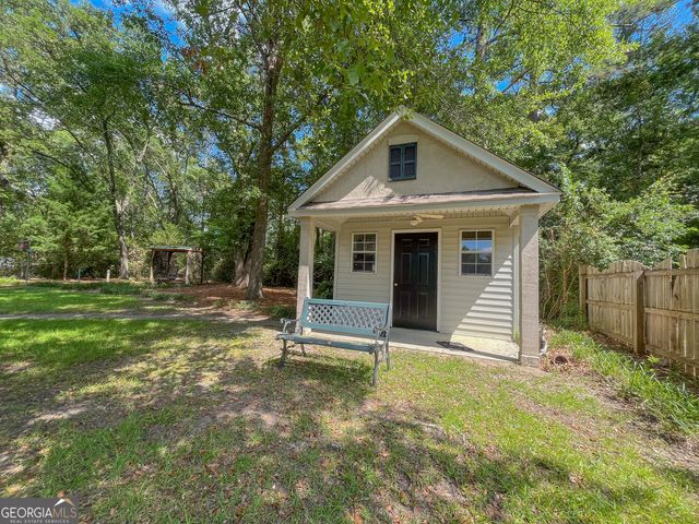 307 Oak Pointe Drive, Dublin, GA 31021