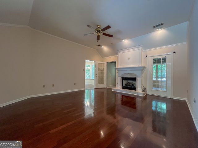 307 Oak Pointe Drive, Dublin, GA 31021
